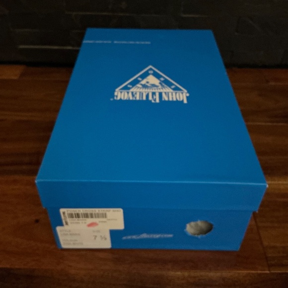 John Fluevog Poser Lisa Marie ELEGANT CROSS-STRAP HEEL - Picture 5 of 6